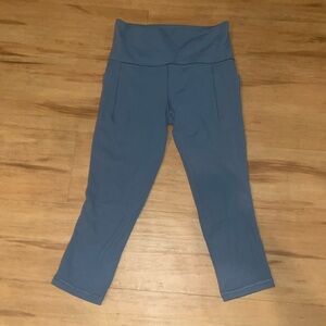 Athleta Salutation Stash Pocket II Capri Blue Small